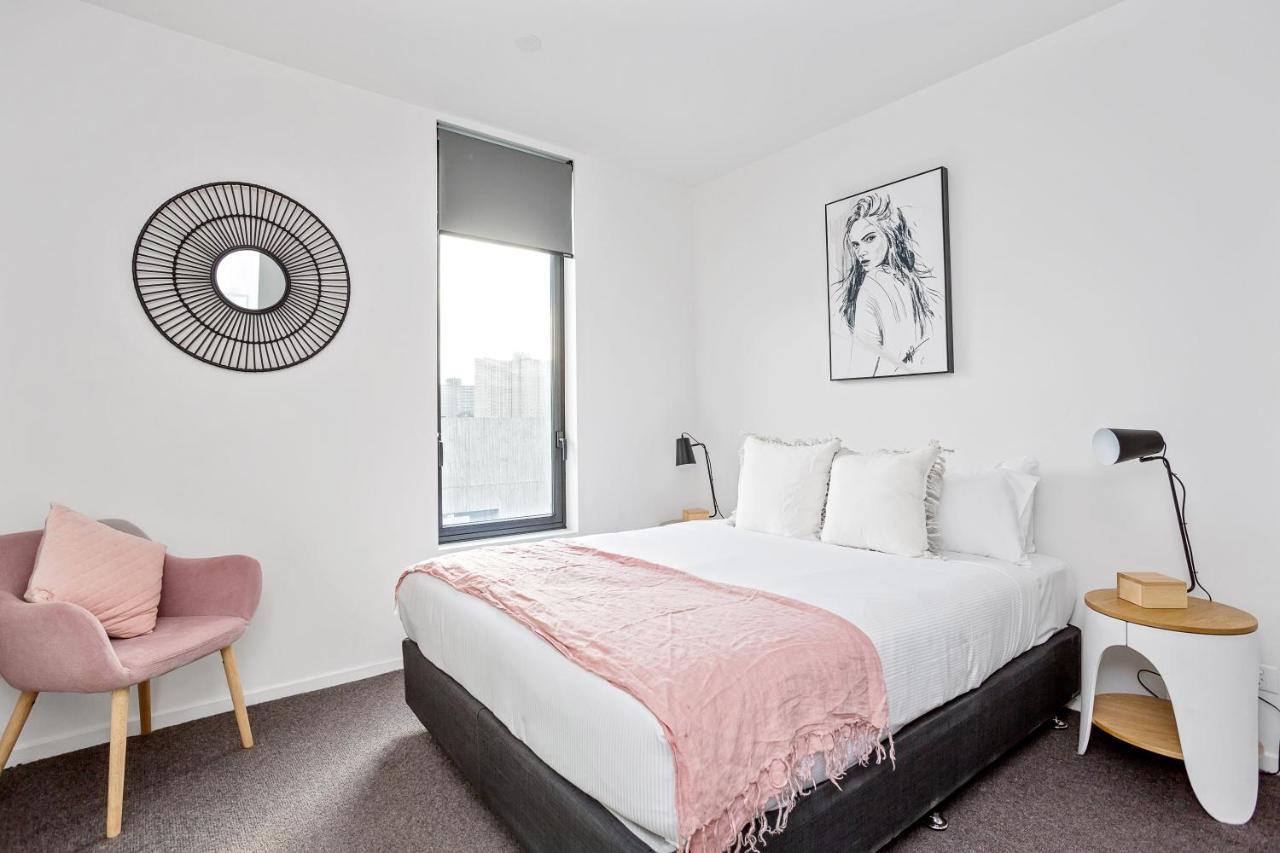 Palmerston St Apartments By Urban Rest Melbourne Exterior photo