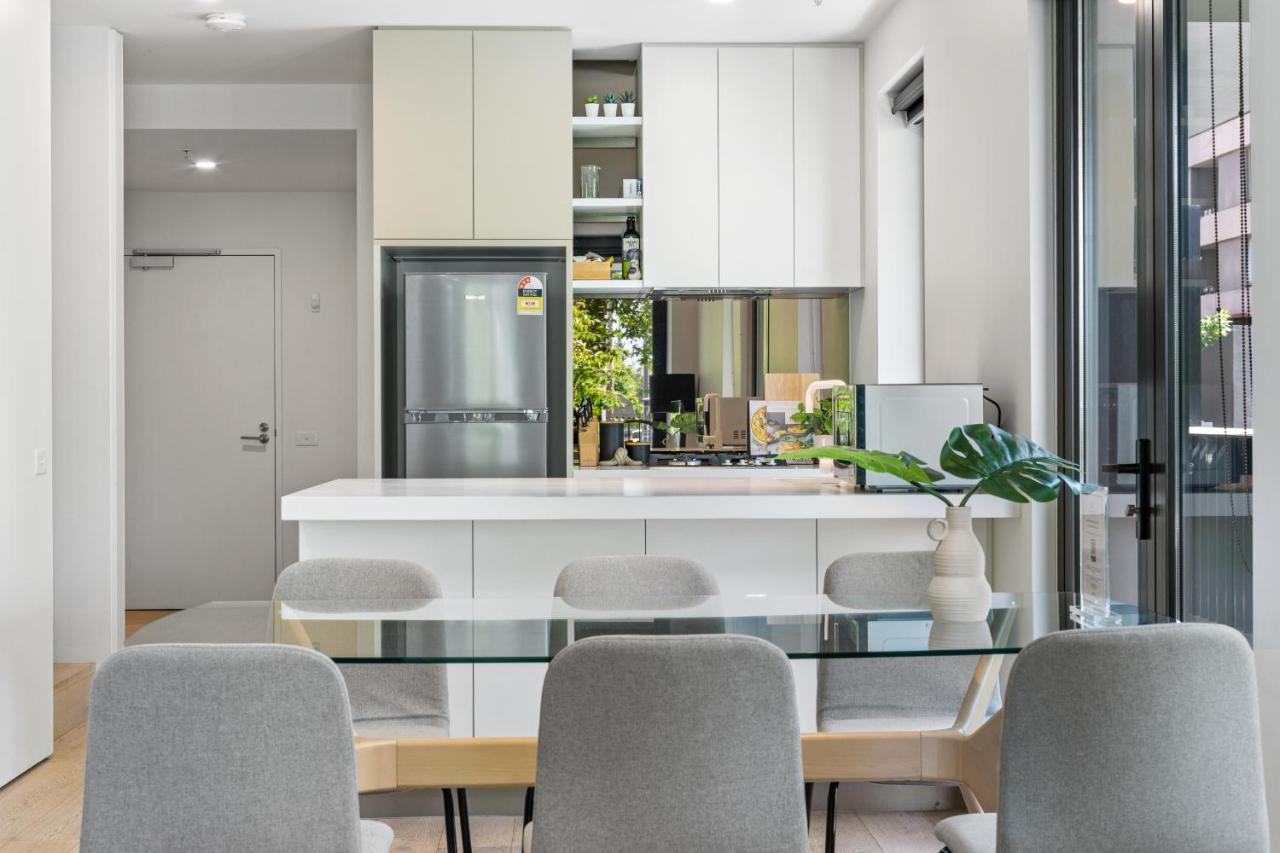 Palmerston St Apartments By Urban Rest Melbourne Exterior photo